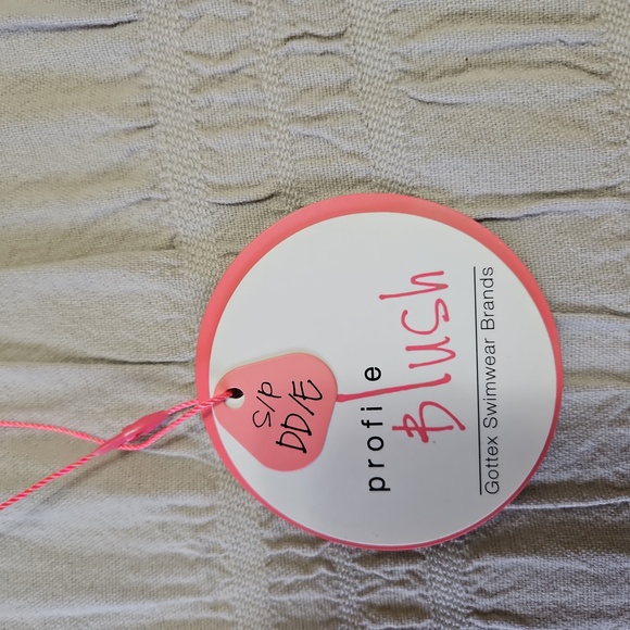 Colorful Patterned Bikini Top - Picture 5 of 5